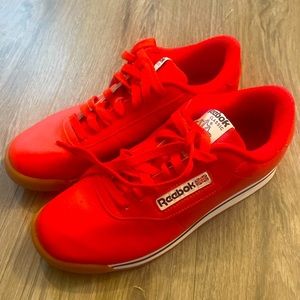 Reebok Sneakers